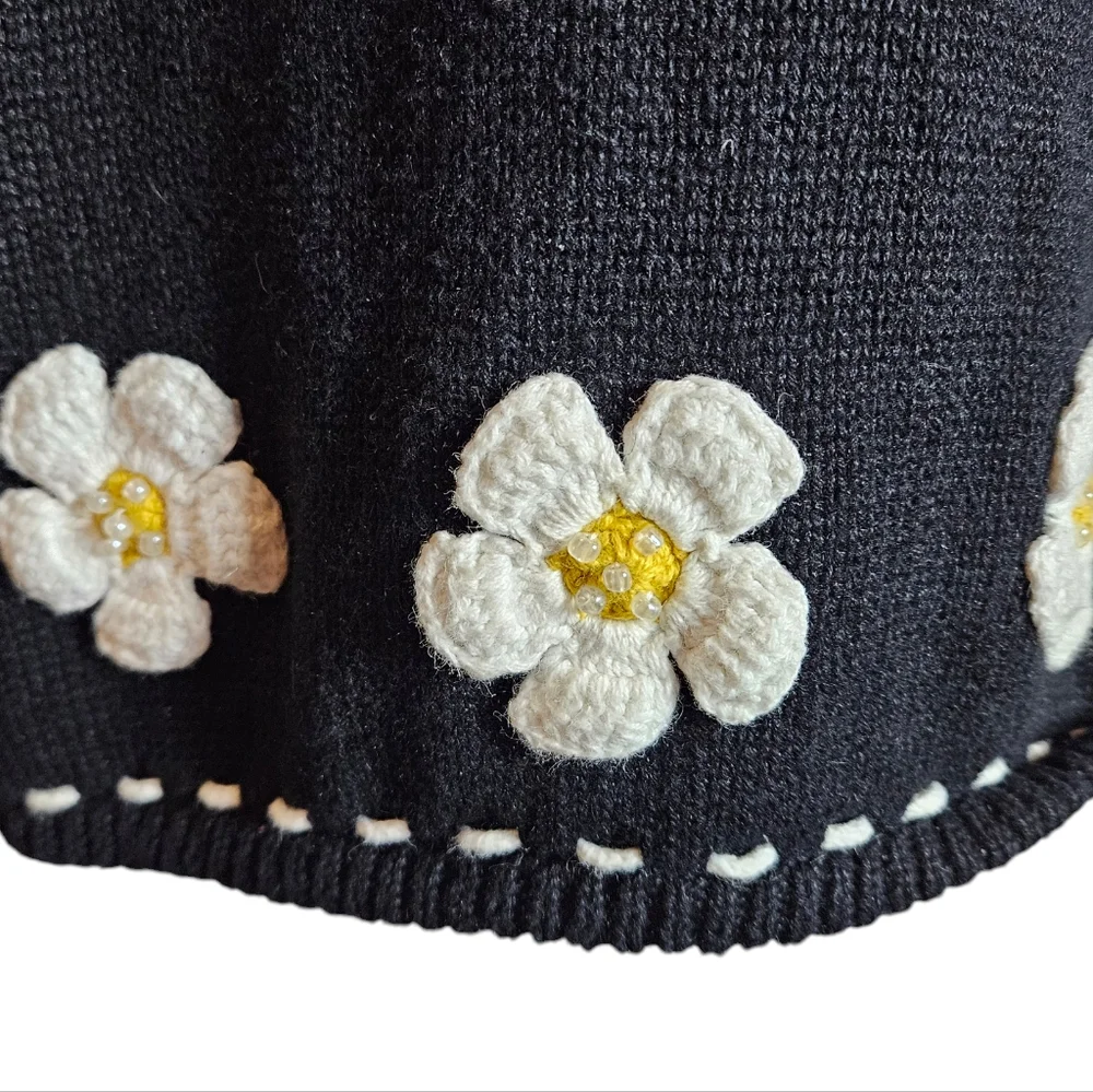 Vintage 90s Bumblebee Daisy Knit Vest Sz XL ? 3D Beaded Boho Grannycore Cottage - Picture 9 of 16